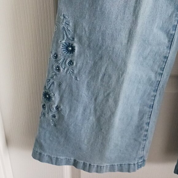 LAFEI- NIER Woman's Jeans Light Blue W Swarovski Crystals - Picture 5 of 16